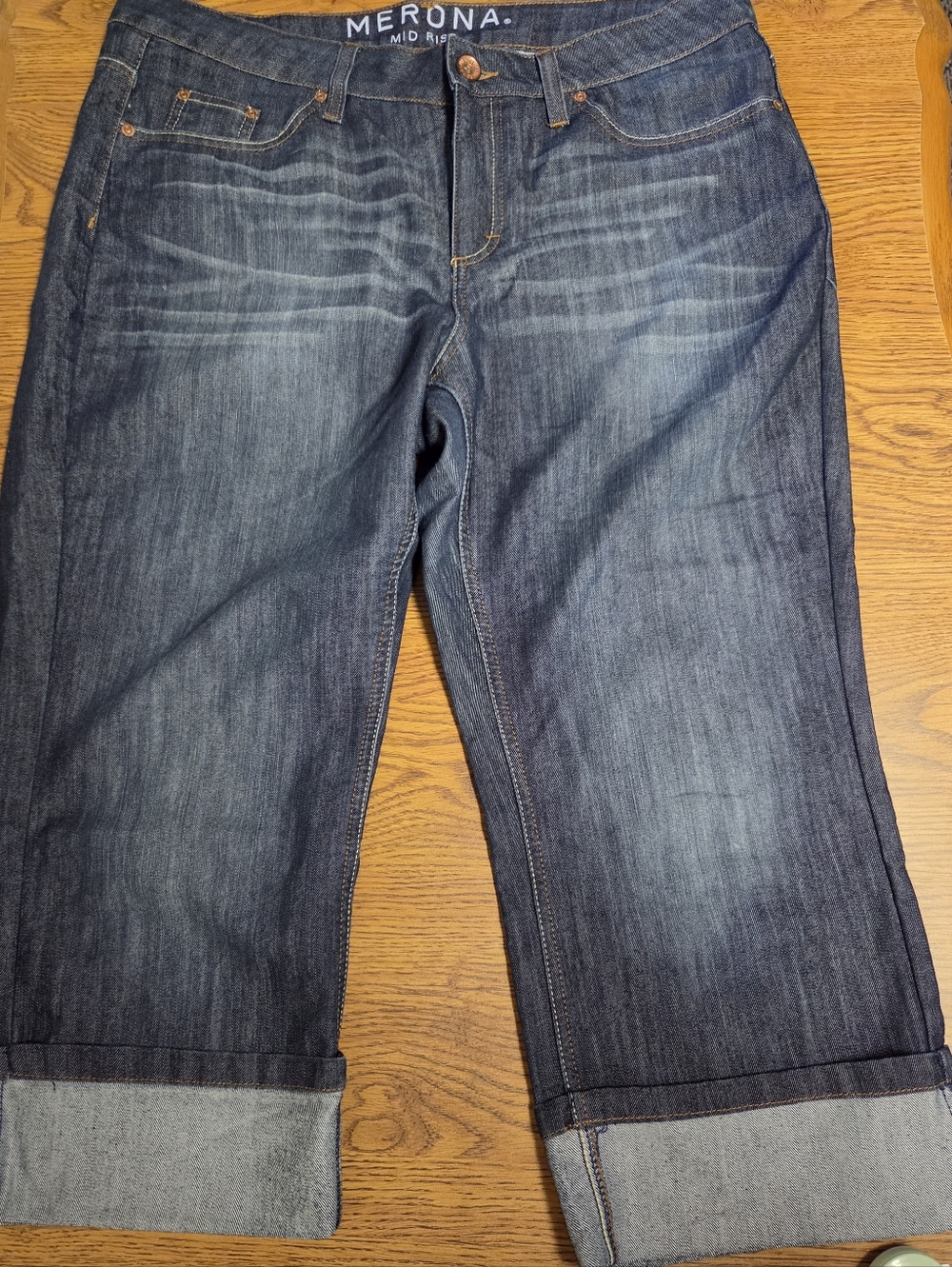 Merona Mid Rise 5 Pocket Denim Wide Leg Cropped Pants, Size 16